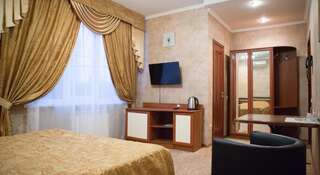 Гостиница Гостевой Дом Ривьера Краснодар Улучшенный двухместный номер с 1 кроватью-3
